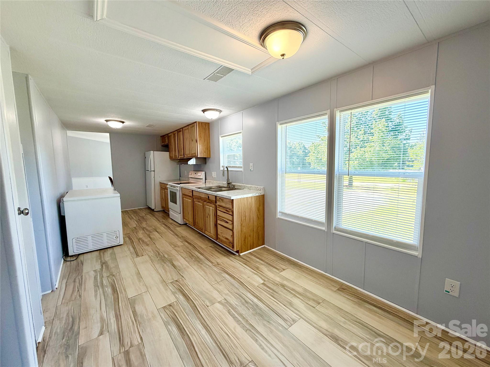 438 Hall Spencer Road — Catawba