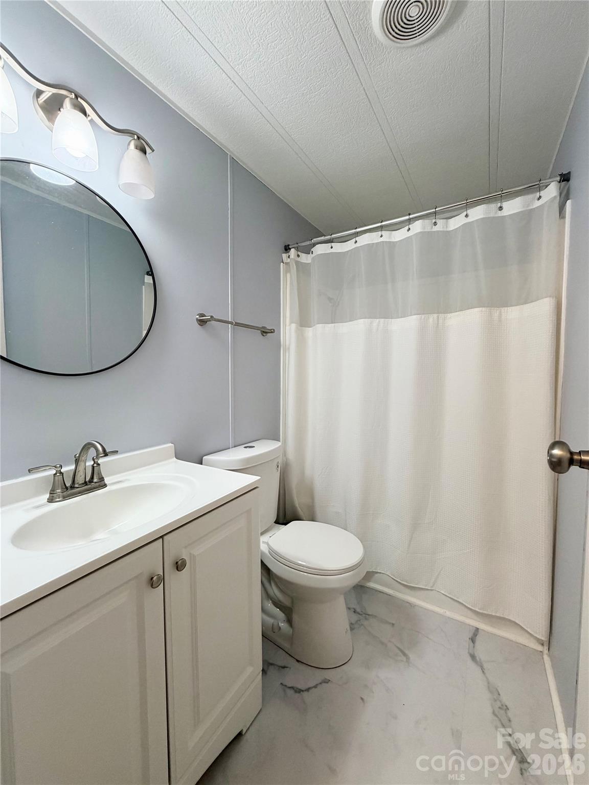 438 Hall Spencer Road — Catawba