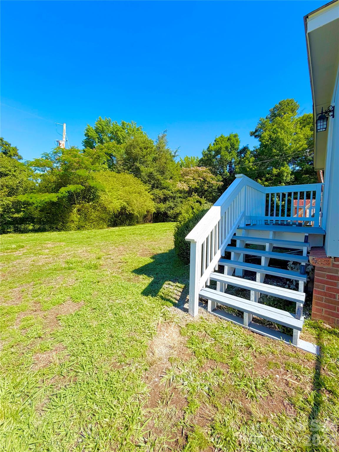 438 Hall Spencer Road — Catawba