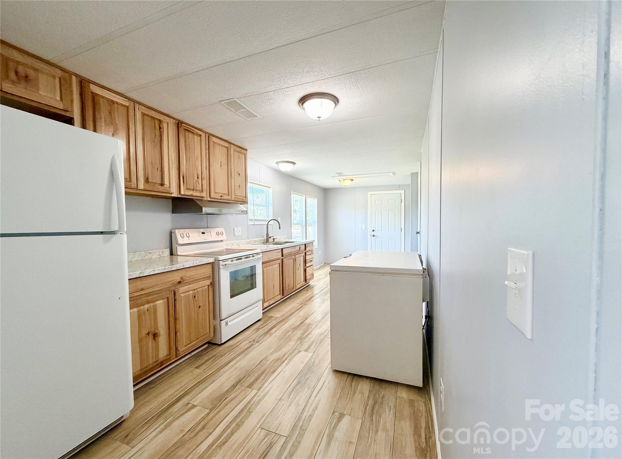 438 Hall Spencer Road — Catawba