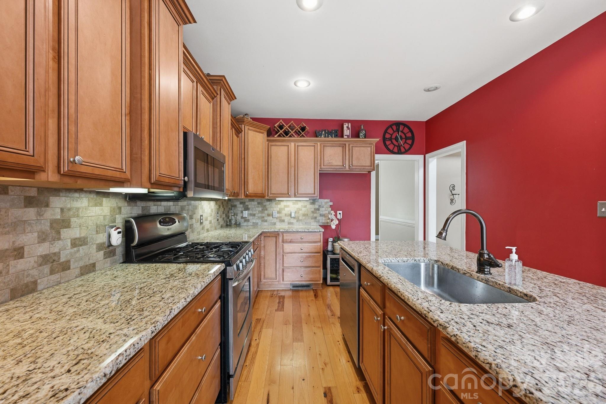 132 Monarch Lane — Mooresville