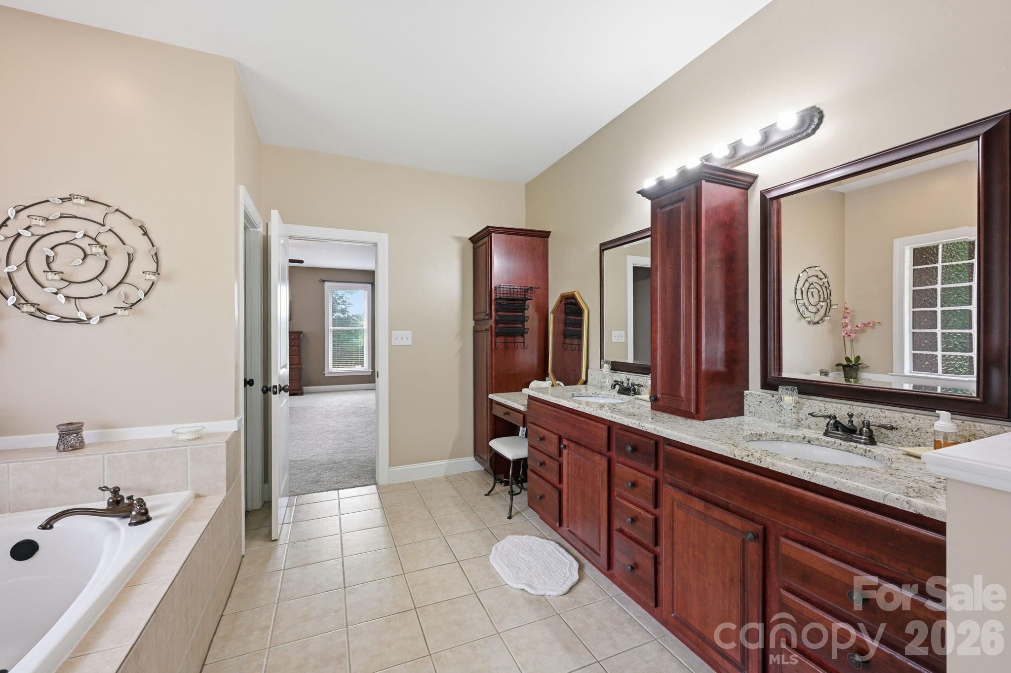 132 Monarch Lane — Mooresville