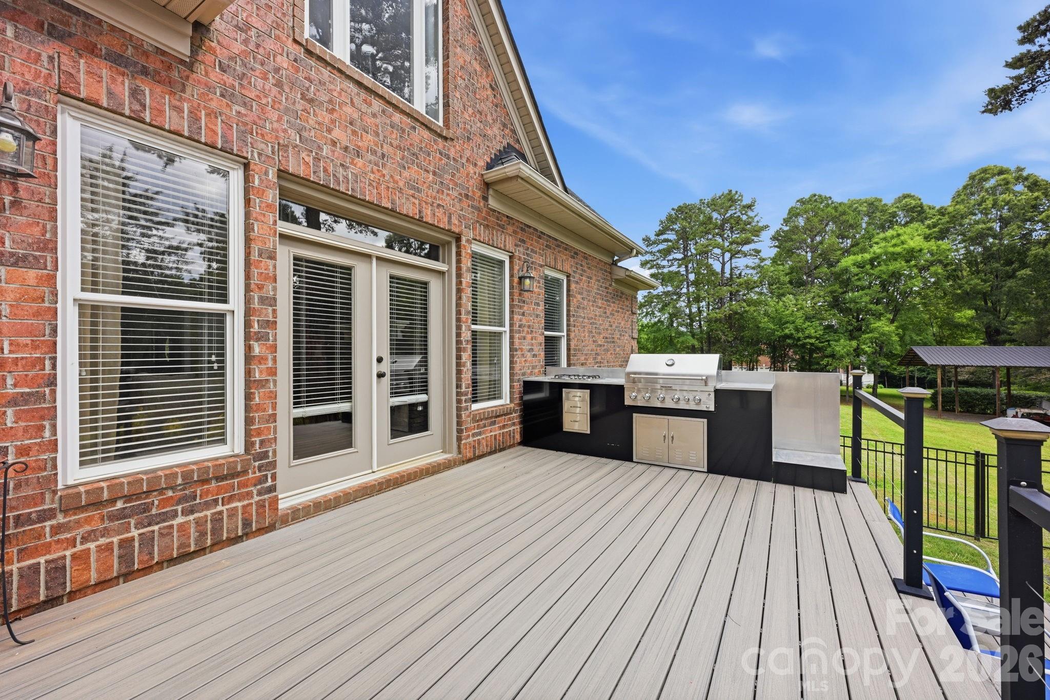 132 Monarch Lane — Mooresville