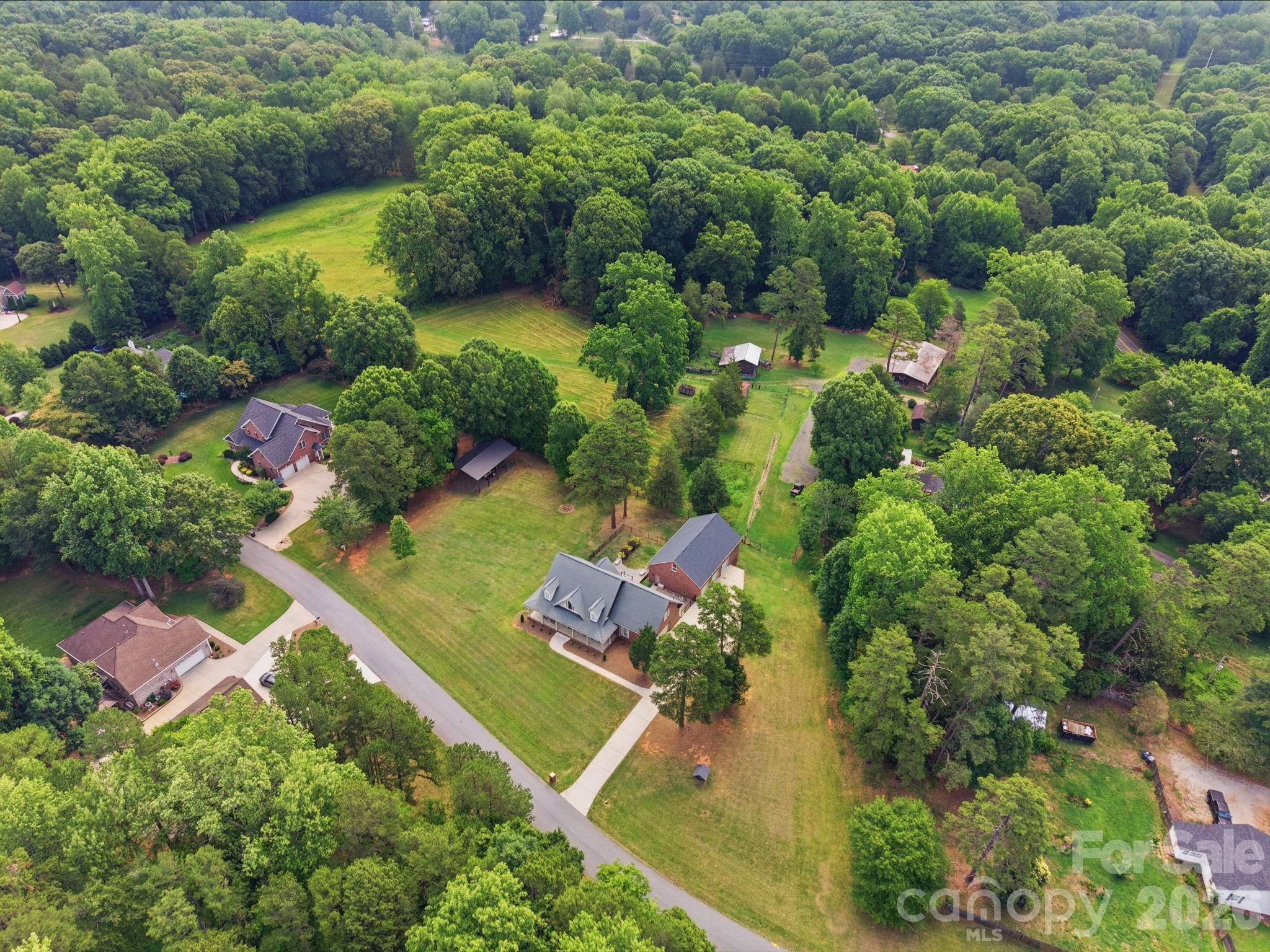 132 Monarch Lane — Mooresville
