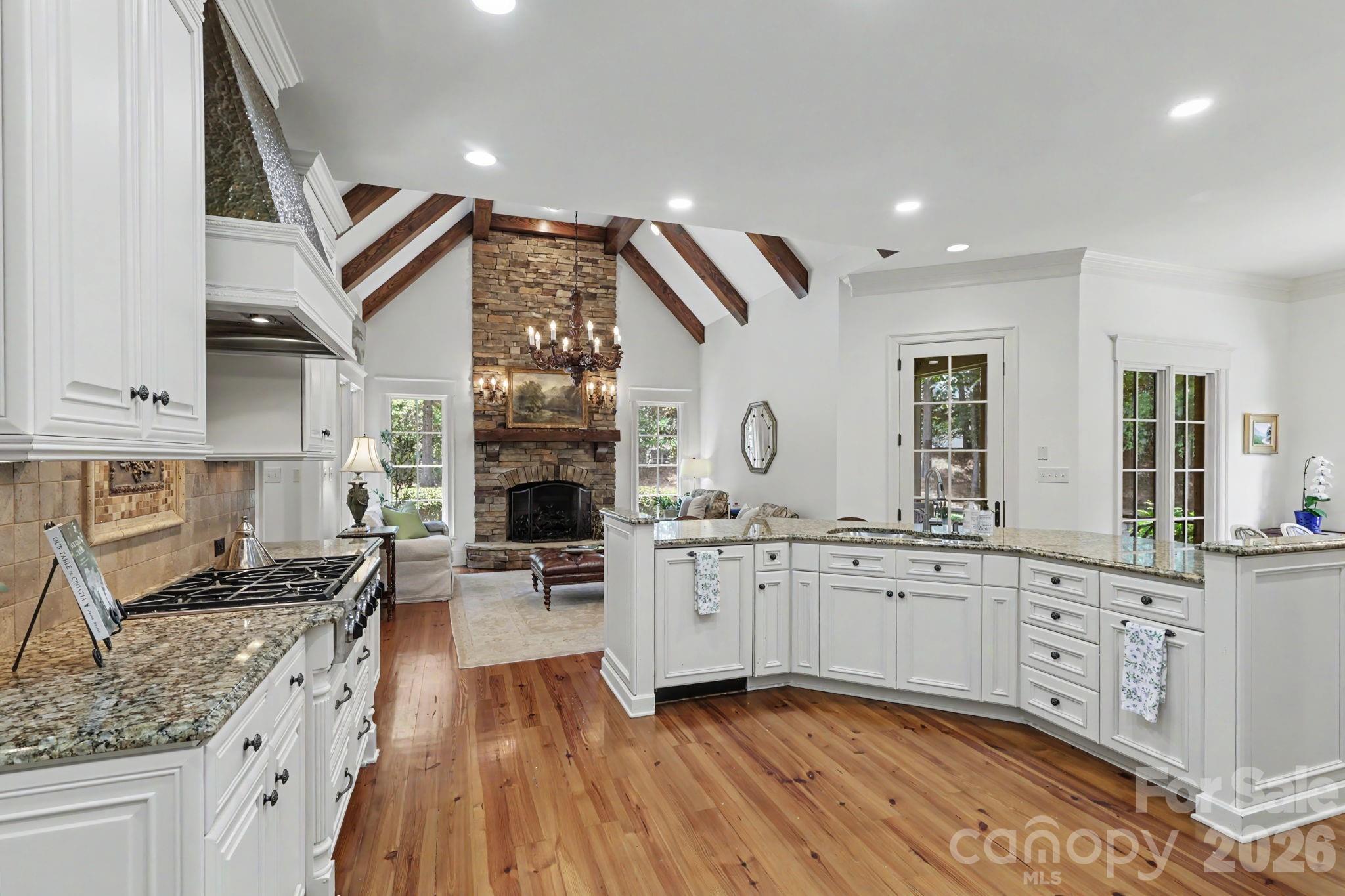 508 Hideaway Ridge Court — Matthews