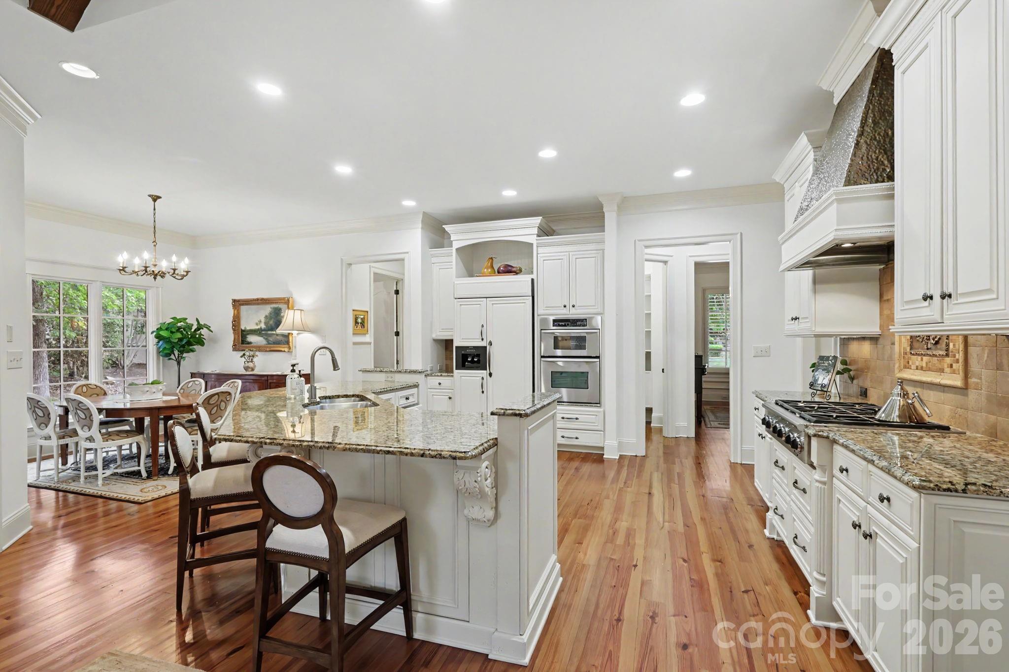 508 Hideaway Ridge Court — Matthews