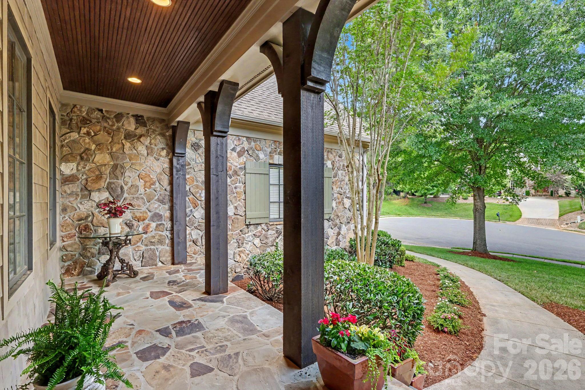 508 Hideaway Ridge Court — Matthews