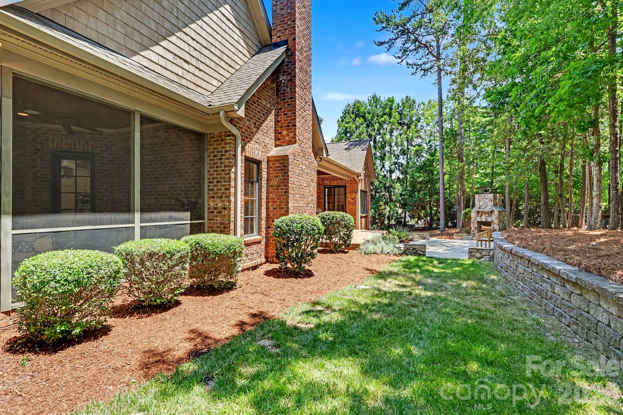 508 Hideaway Ridge Court — Matthews