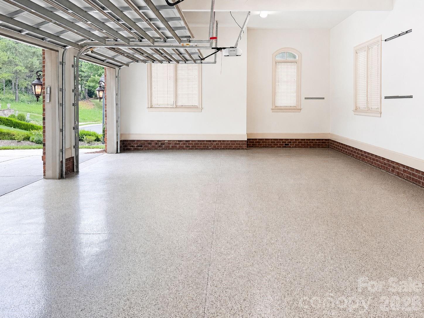 508 Hideaway Ridge Court — Matthews