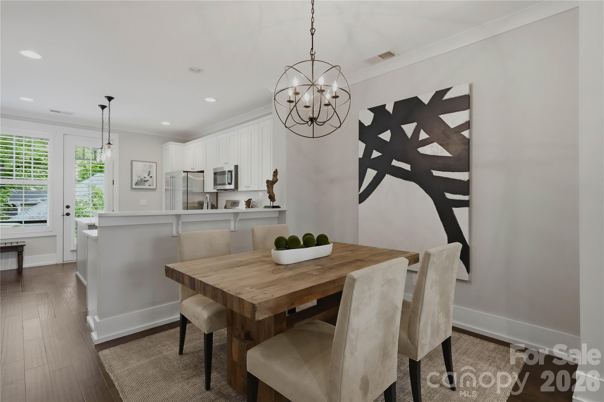 1636 Kenilworth Avenue — Charlotte