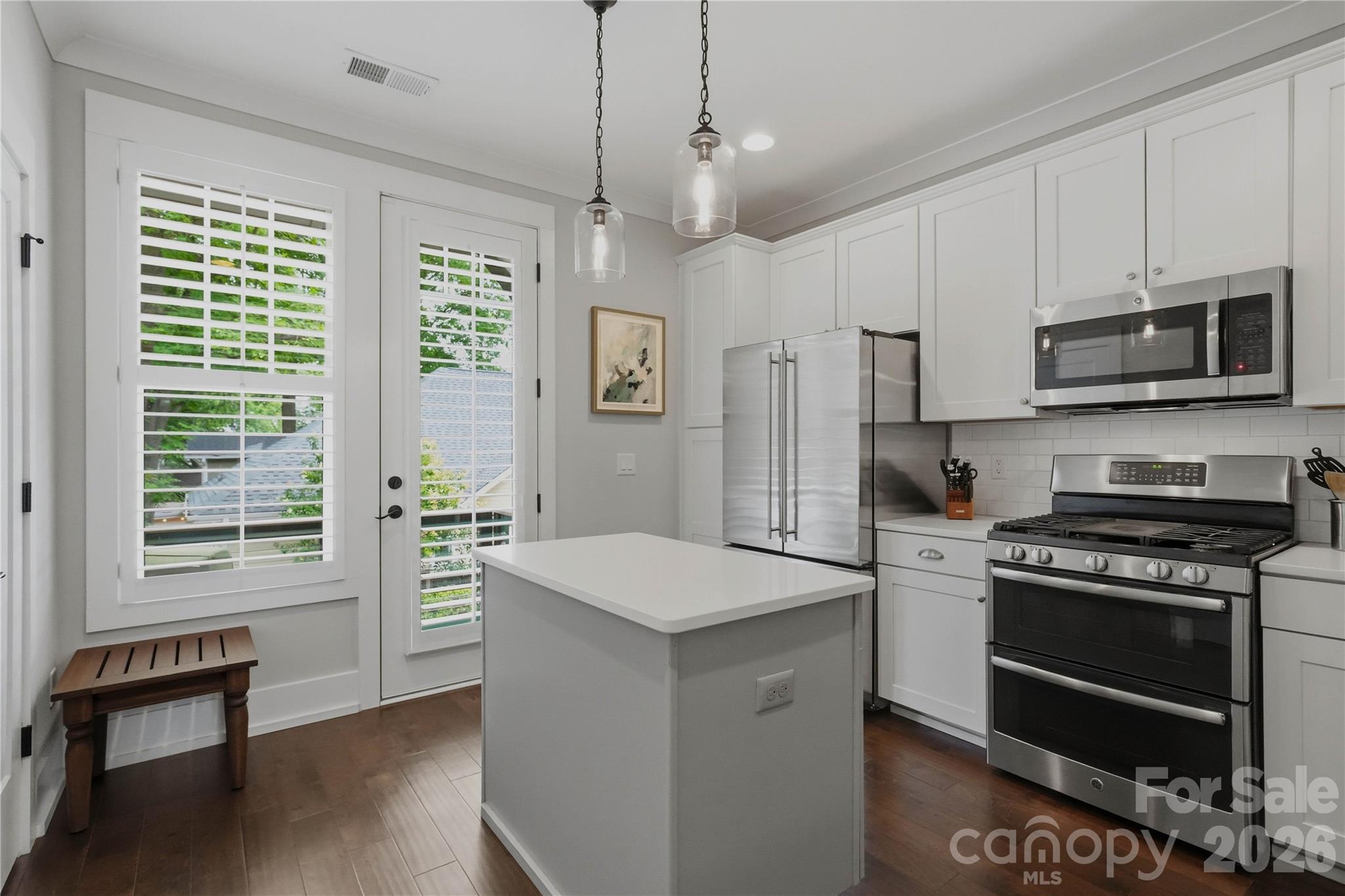 1636 Kenilworth Avenue — Charlotte