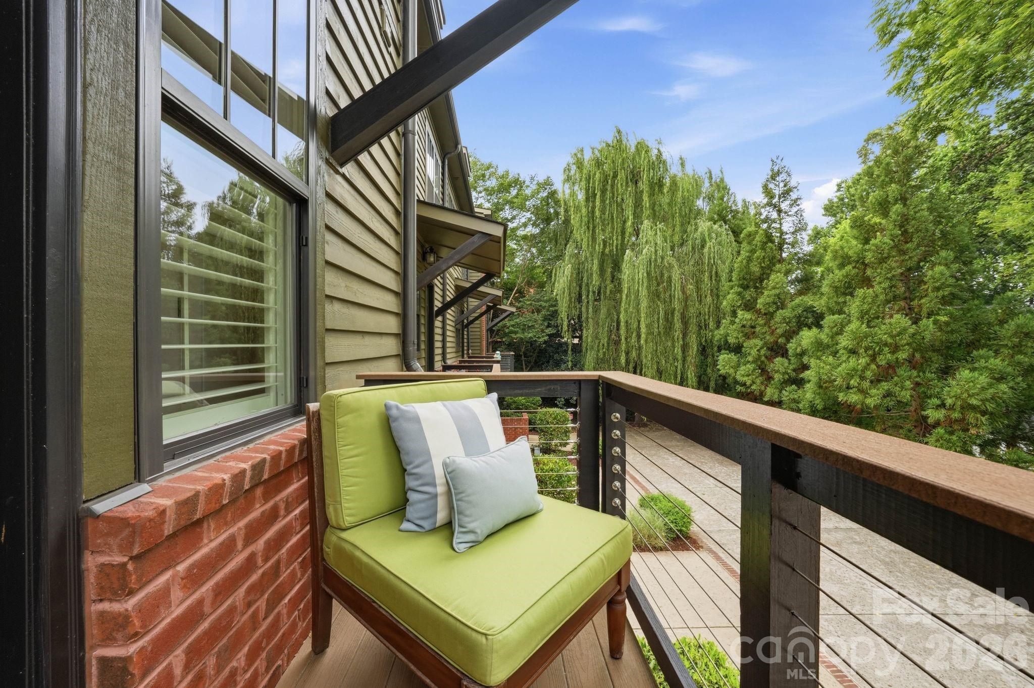 1636 Kenilworth Avenue — Charlotte