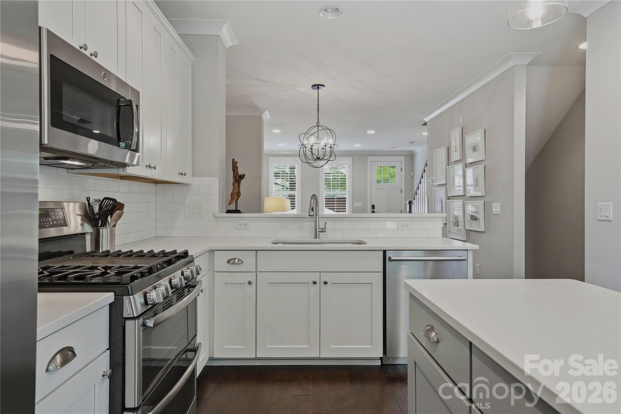 1636 Kenilworth Avenue — Charlotte