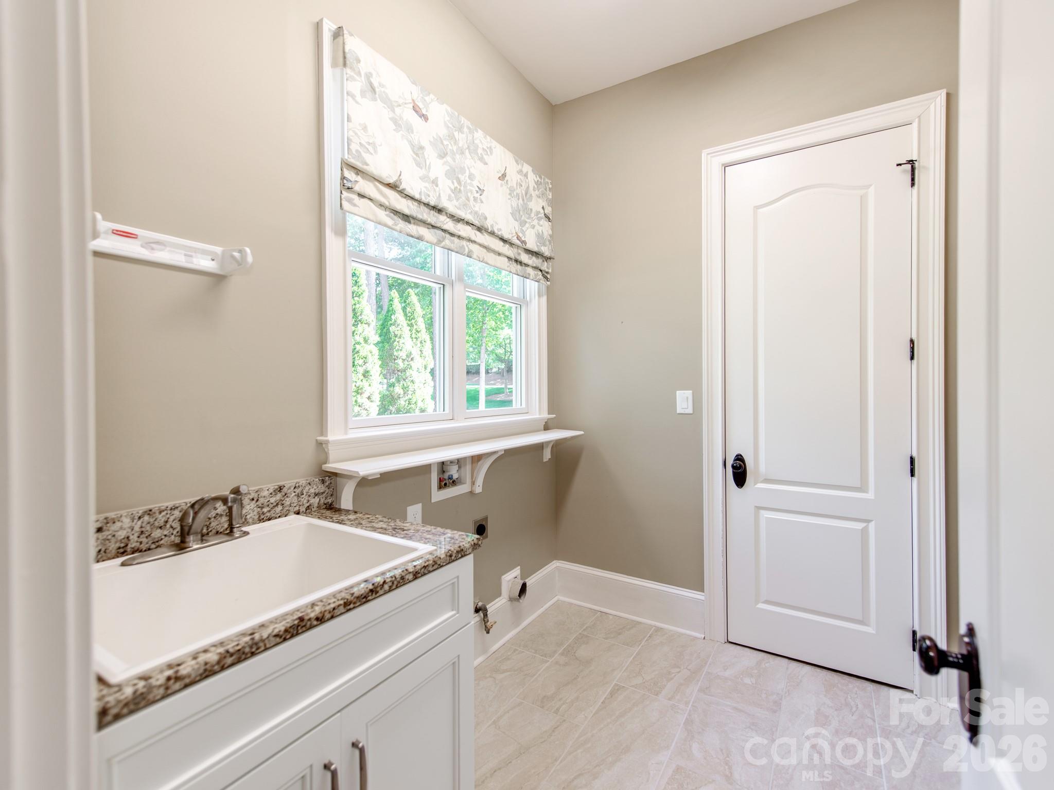 1744 Brawley School Road — Mooresville