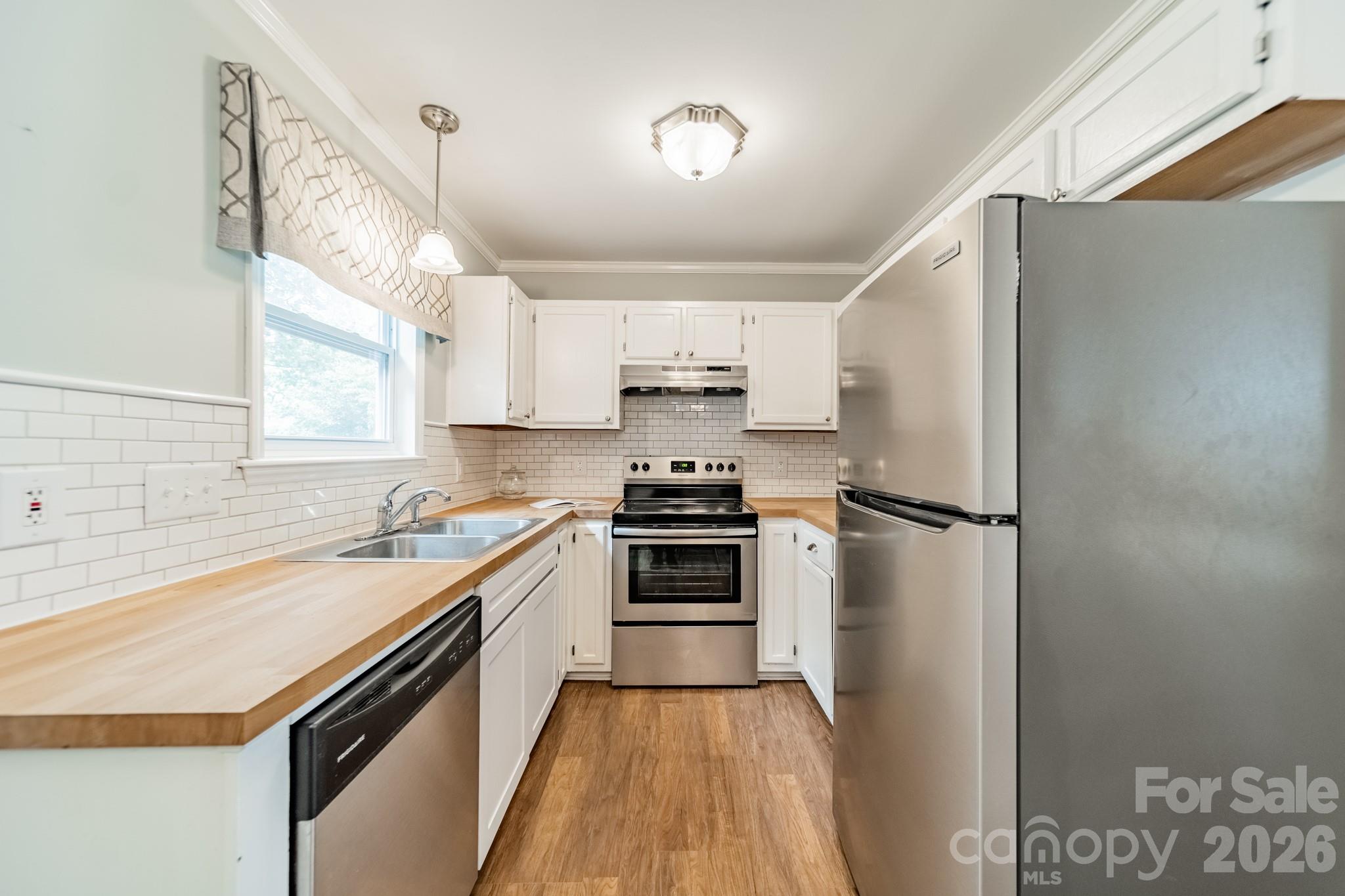 4015 Brookforest Lane — Indian Trail