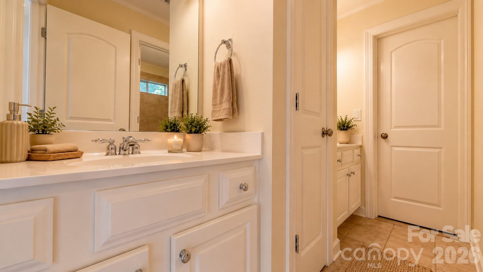 7010 Stanbury Drive — Matthews