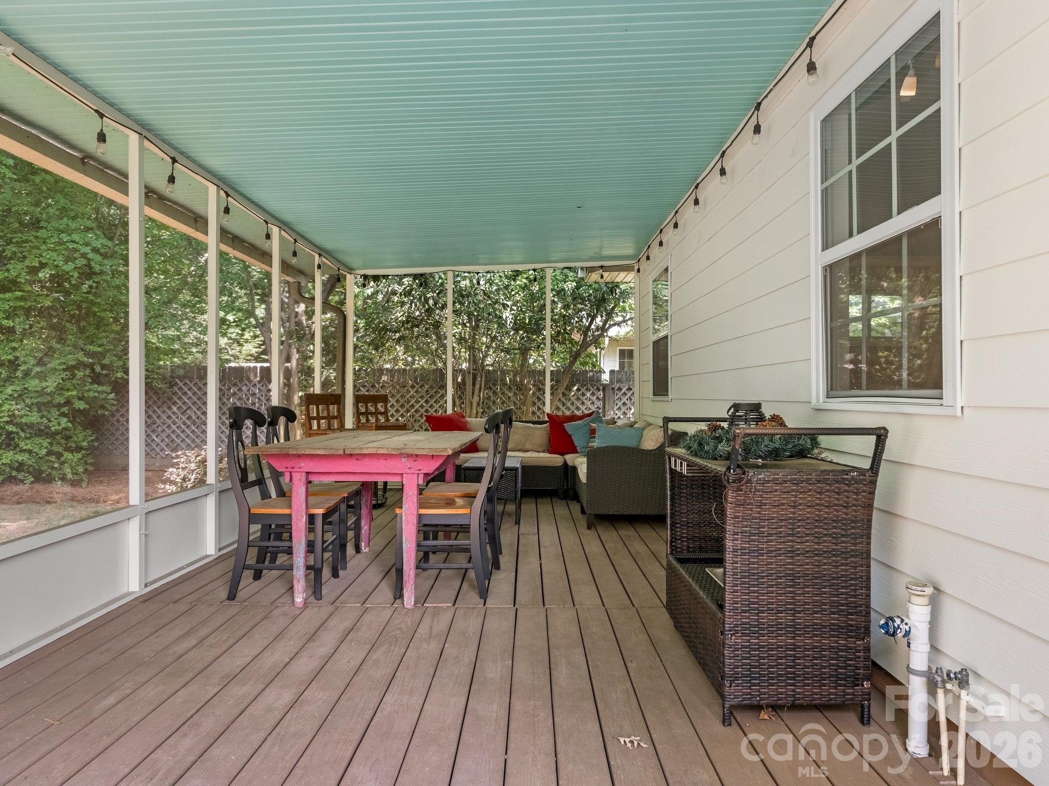 5634 Wedgewood Drive — Charlotte