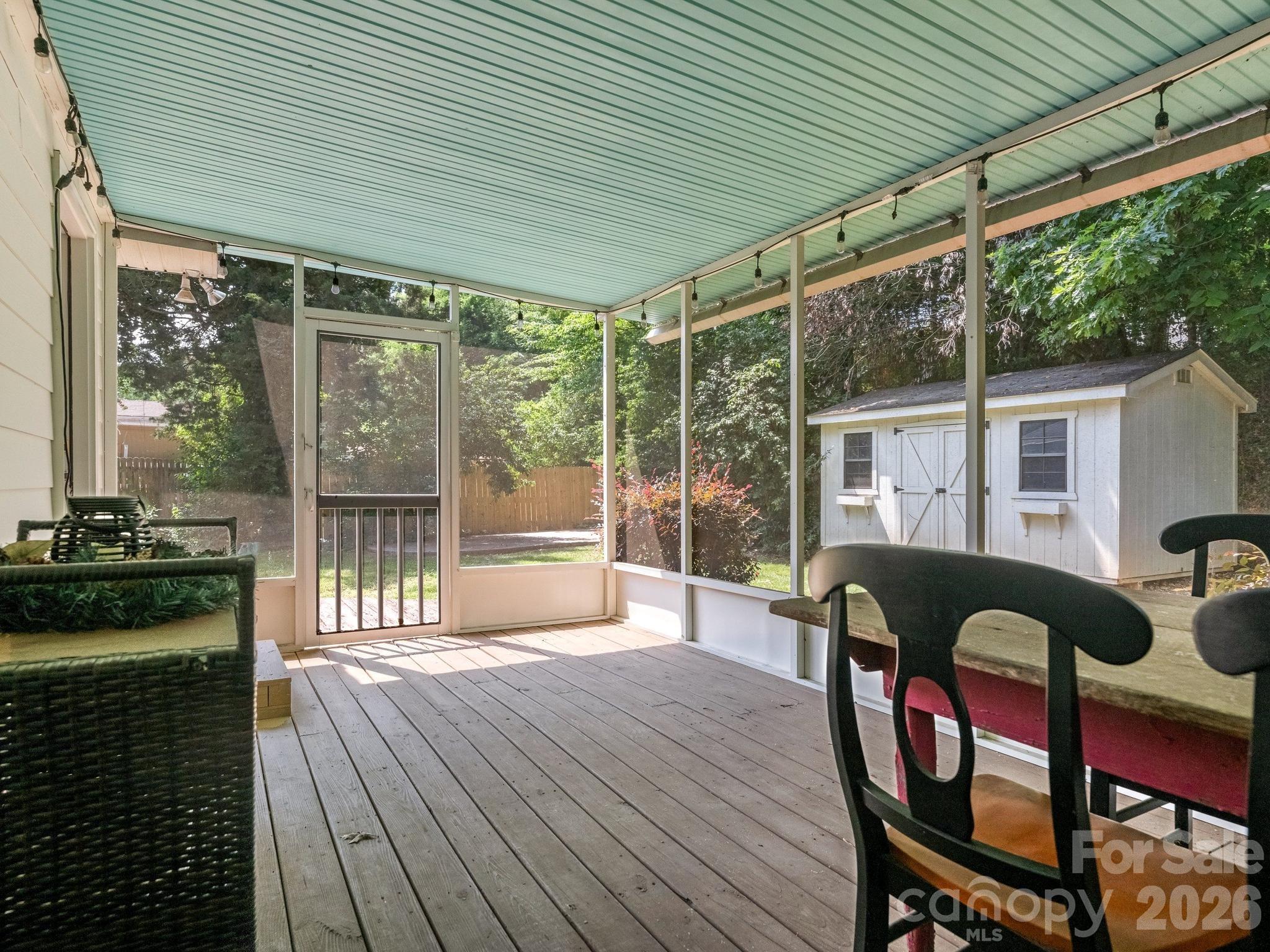 5634 Wedgewood Drive — Charlotte