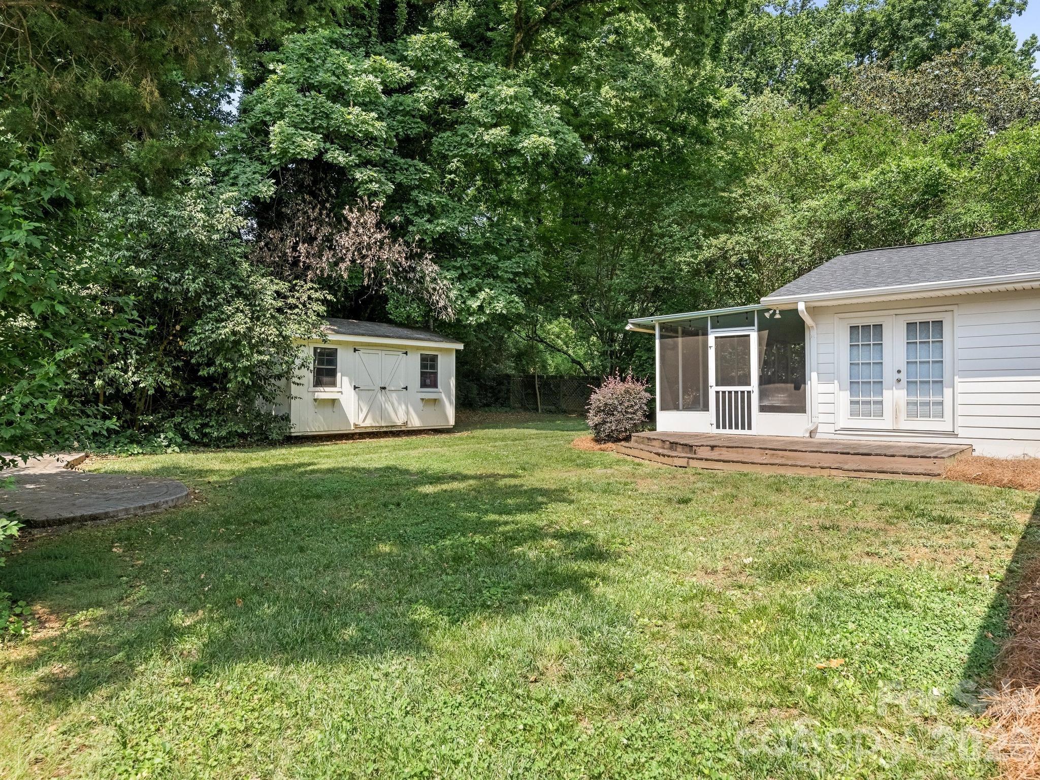 5634 Wedgewood Drive — Charlotte