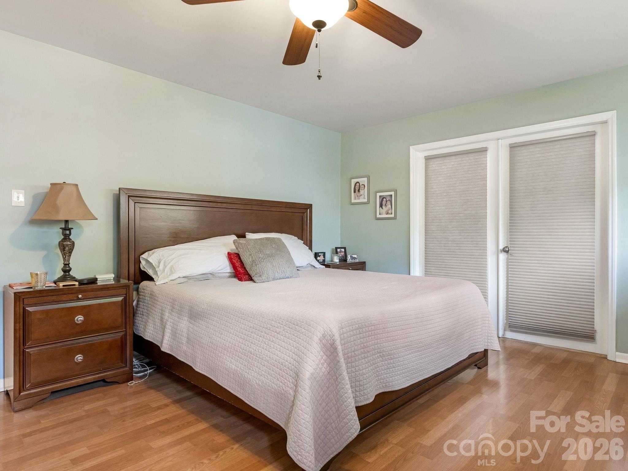 5634 Wedgewood Drive — Charlotte