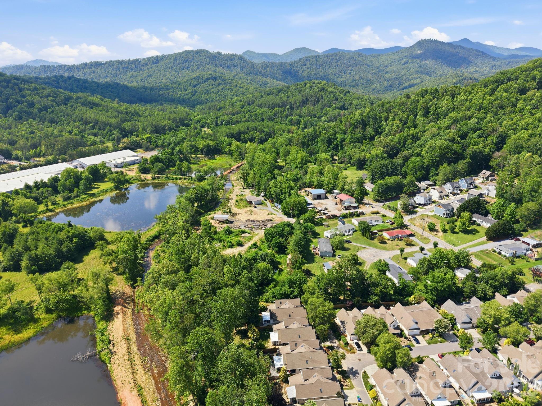 45 Beekeeper Trail — Swannanoa