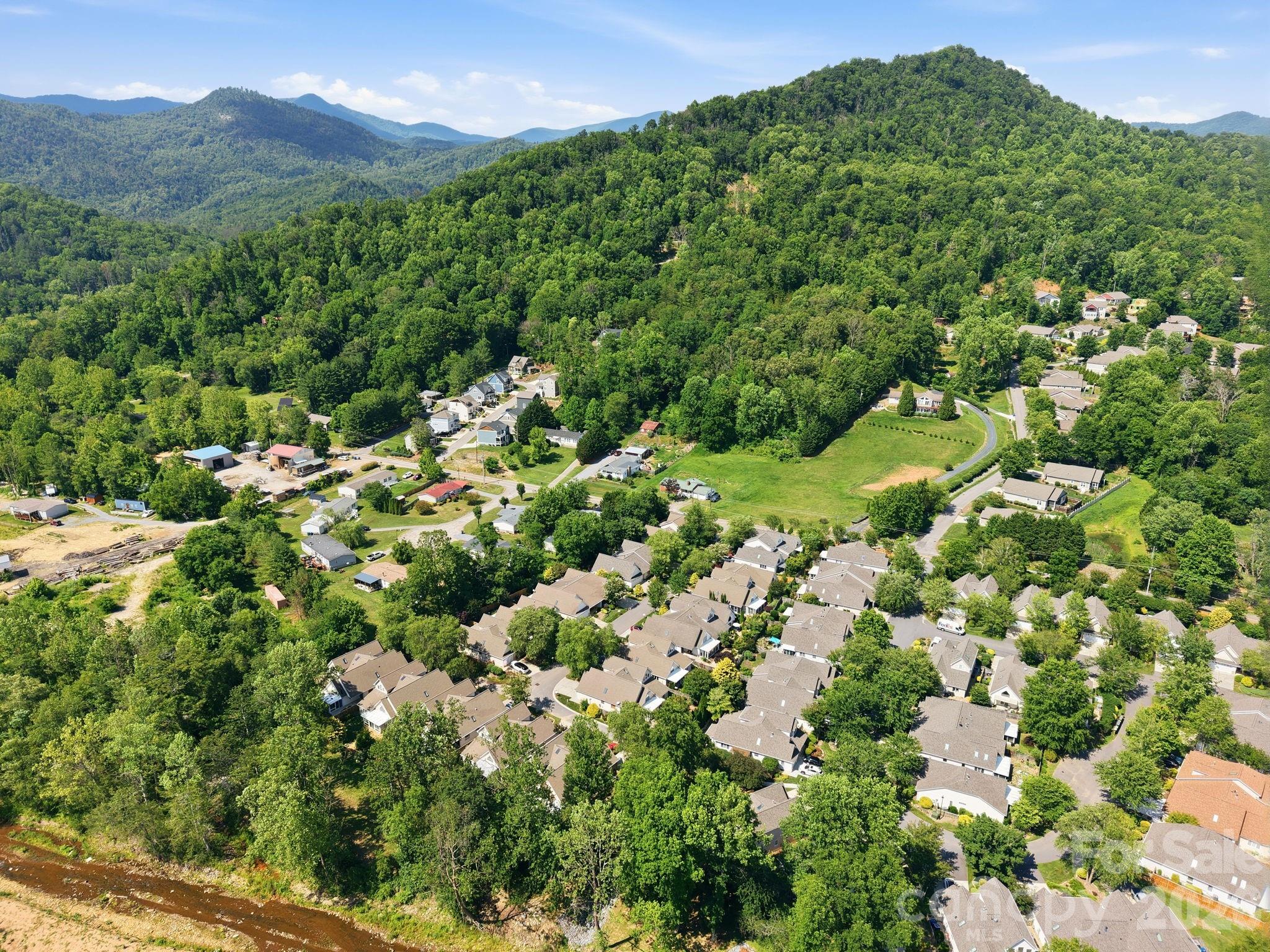 45 Beekeeper Trail — Swannanoa