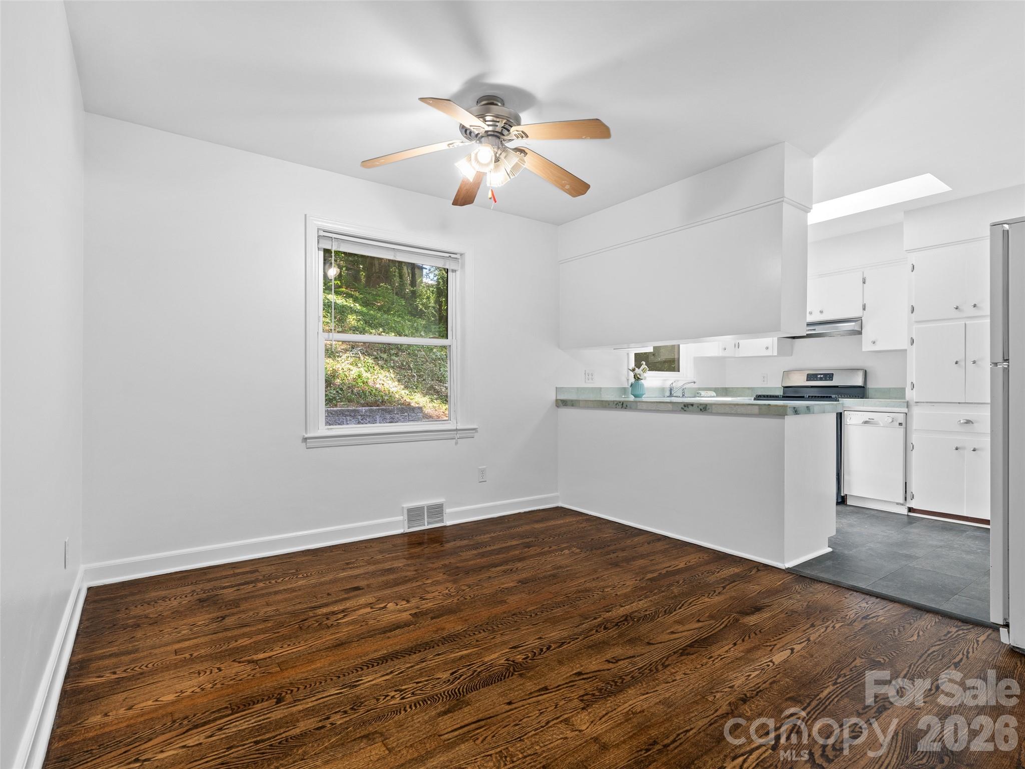 41 Pinehurst Road — Asheville