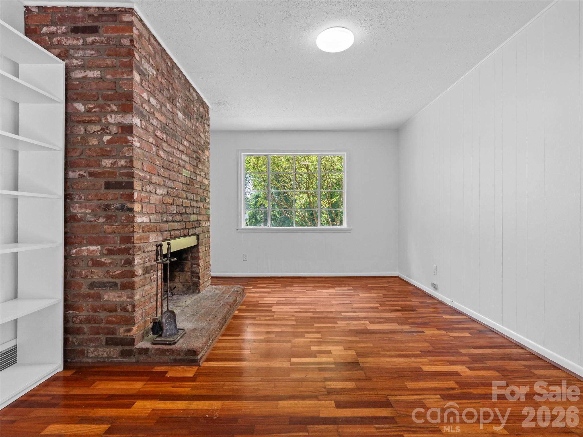 41 Pinehurst Road — Asheville