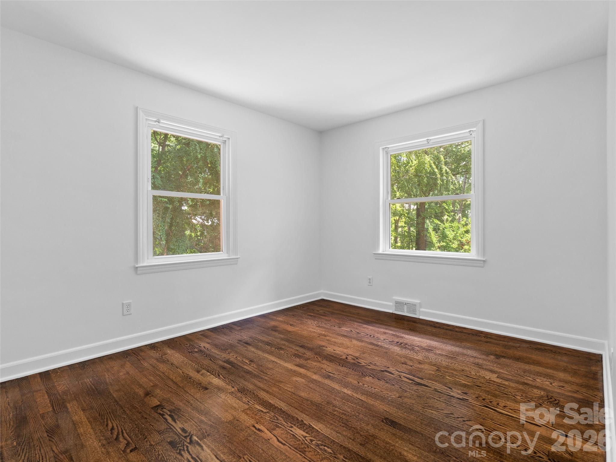 41 Pinehurst Road — Asheville
