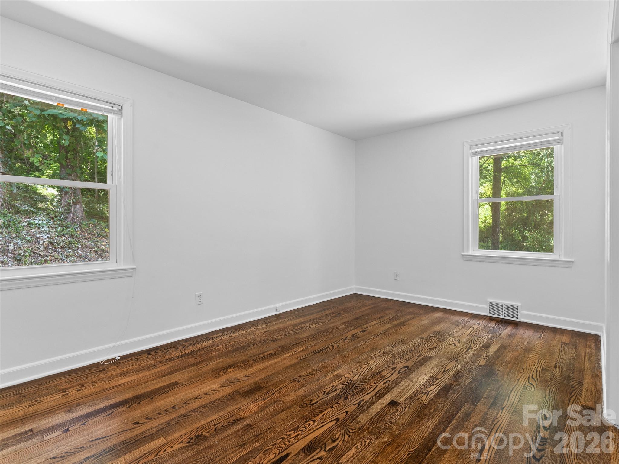 41 Pinehurst Road — Asheville