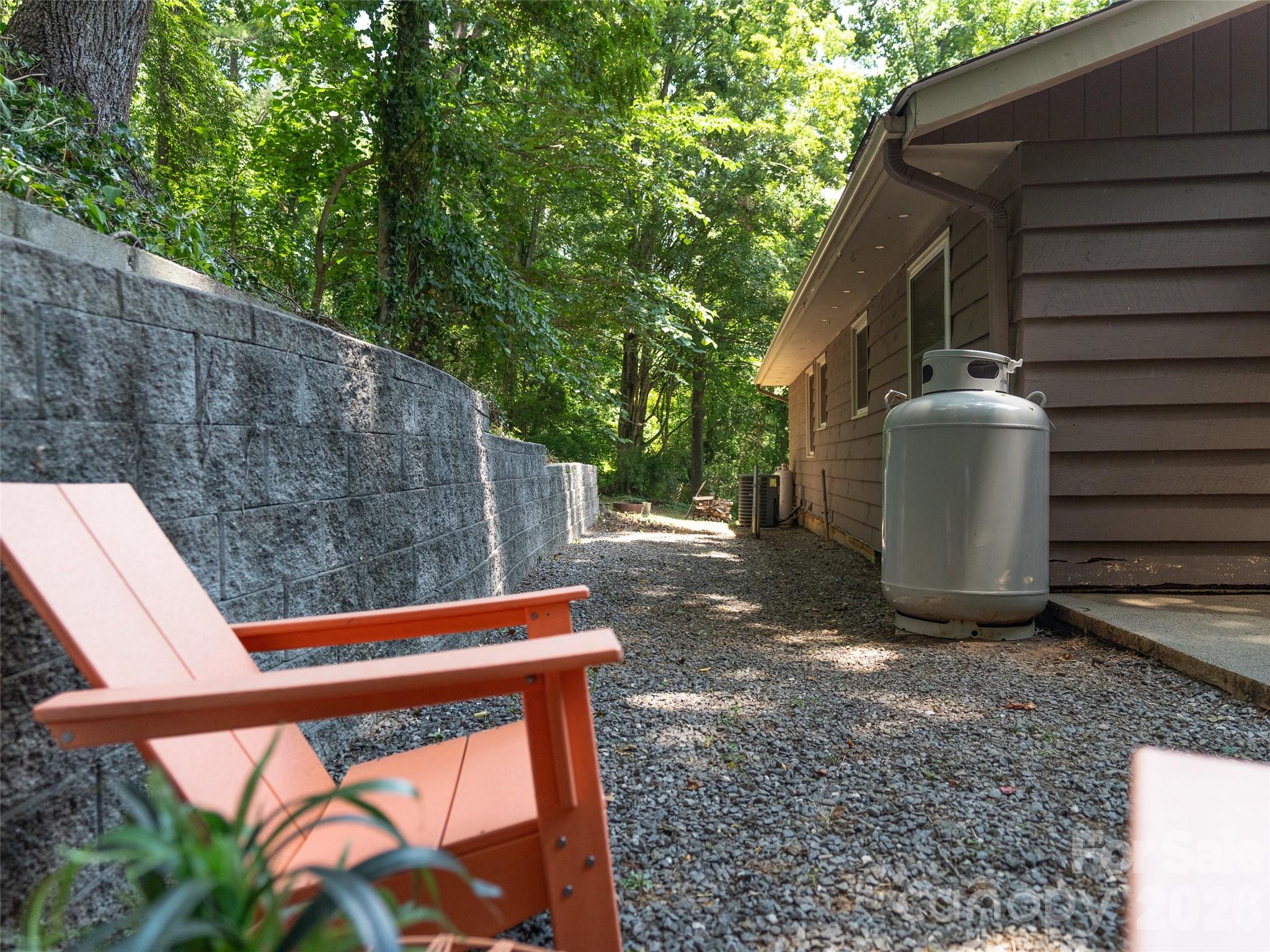 41 Pinehurst Road — Asheville