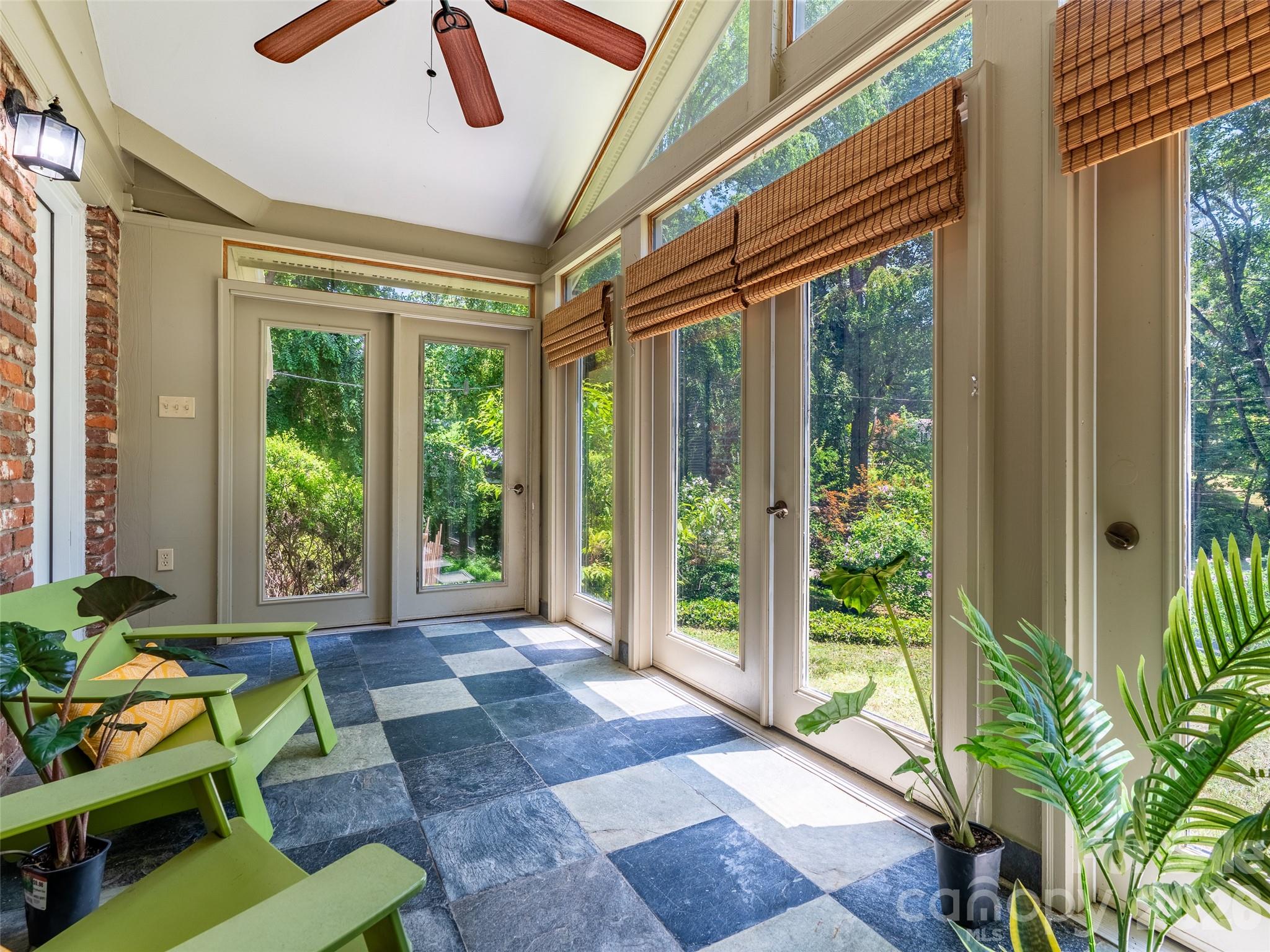 41 Pinehurst Road — Asheville