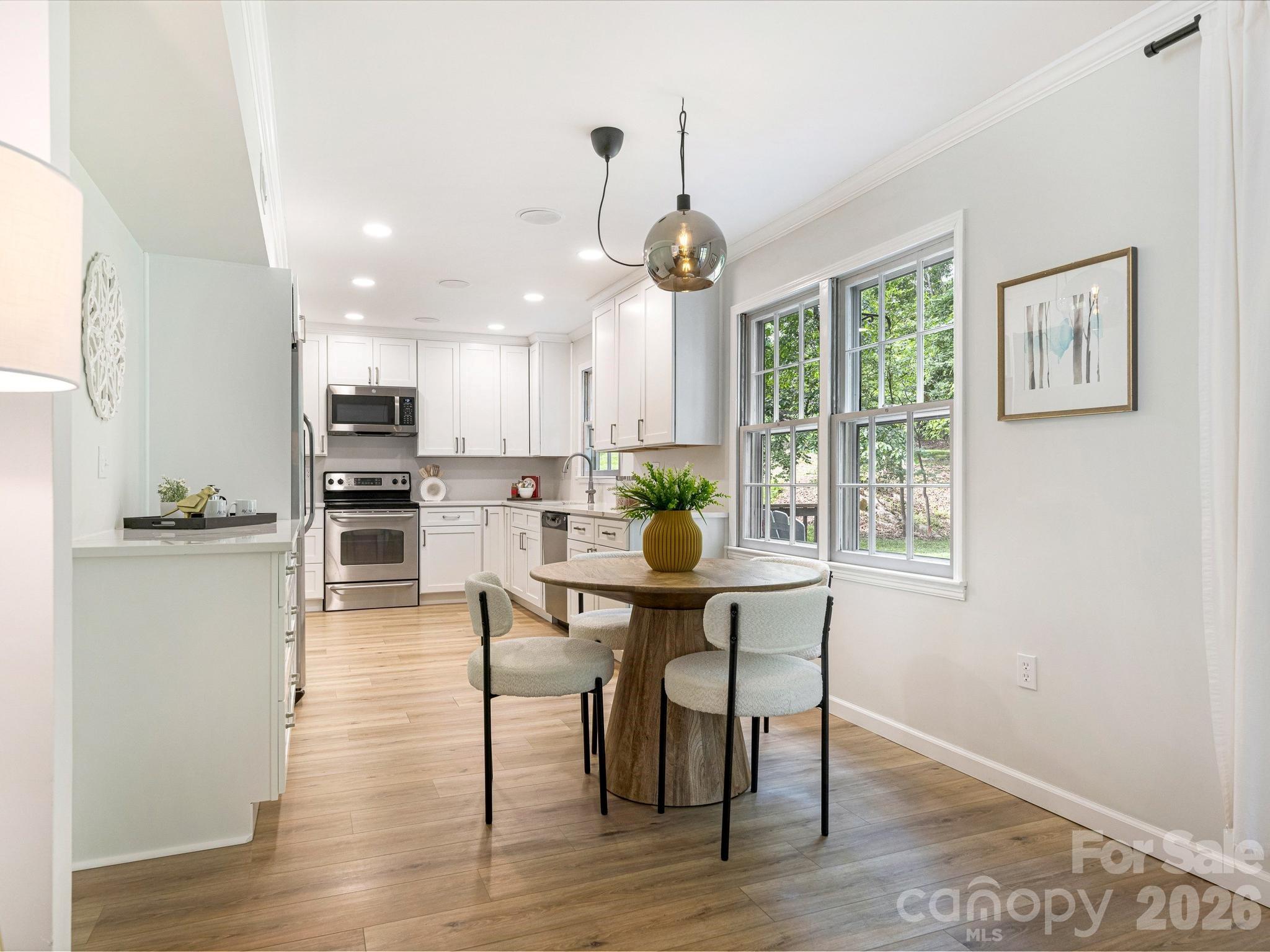 11510 Painted Tree Road — Charlotte