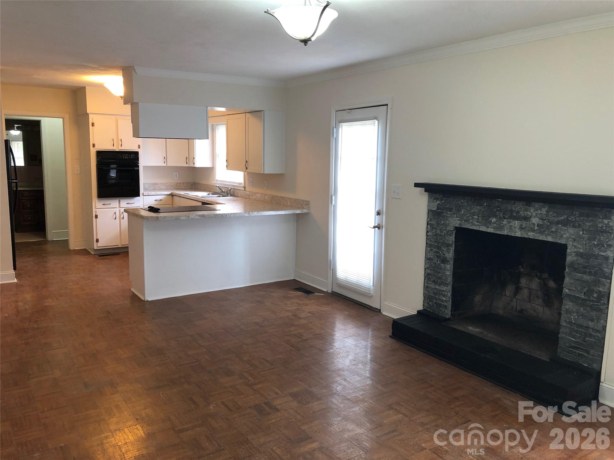 128 Woodlynn Drive — Charlotte