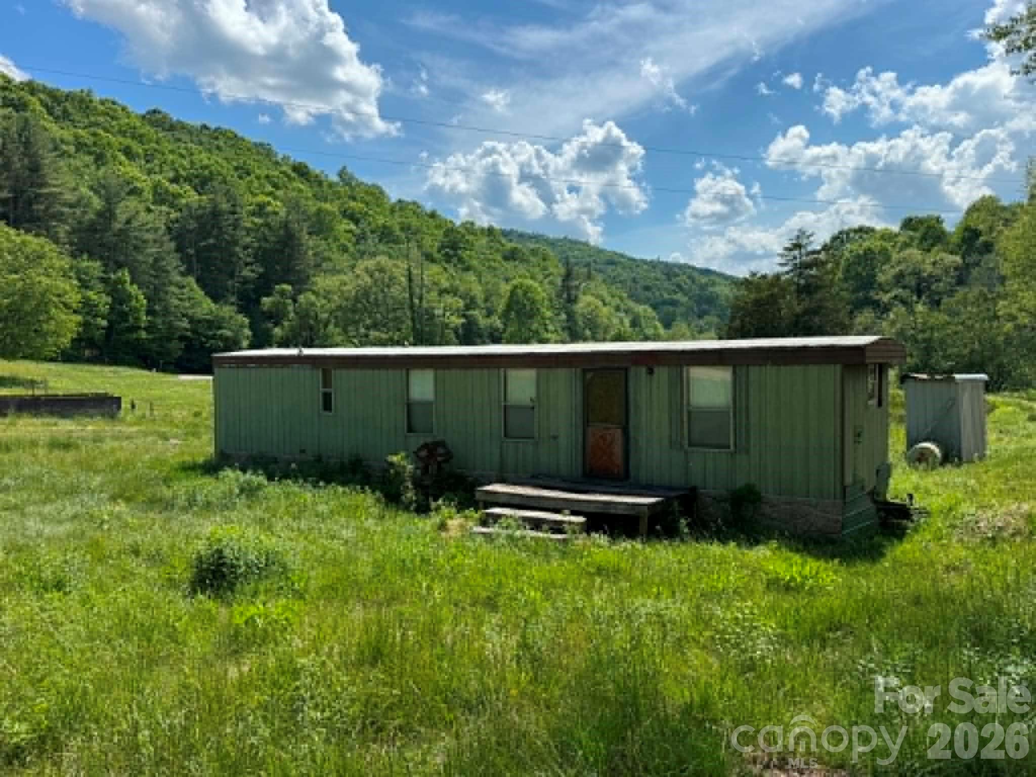 1298 Air Bellows Gap Road — Sparta