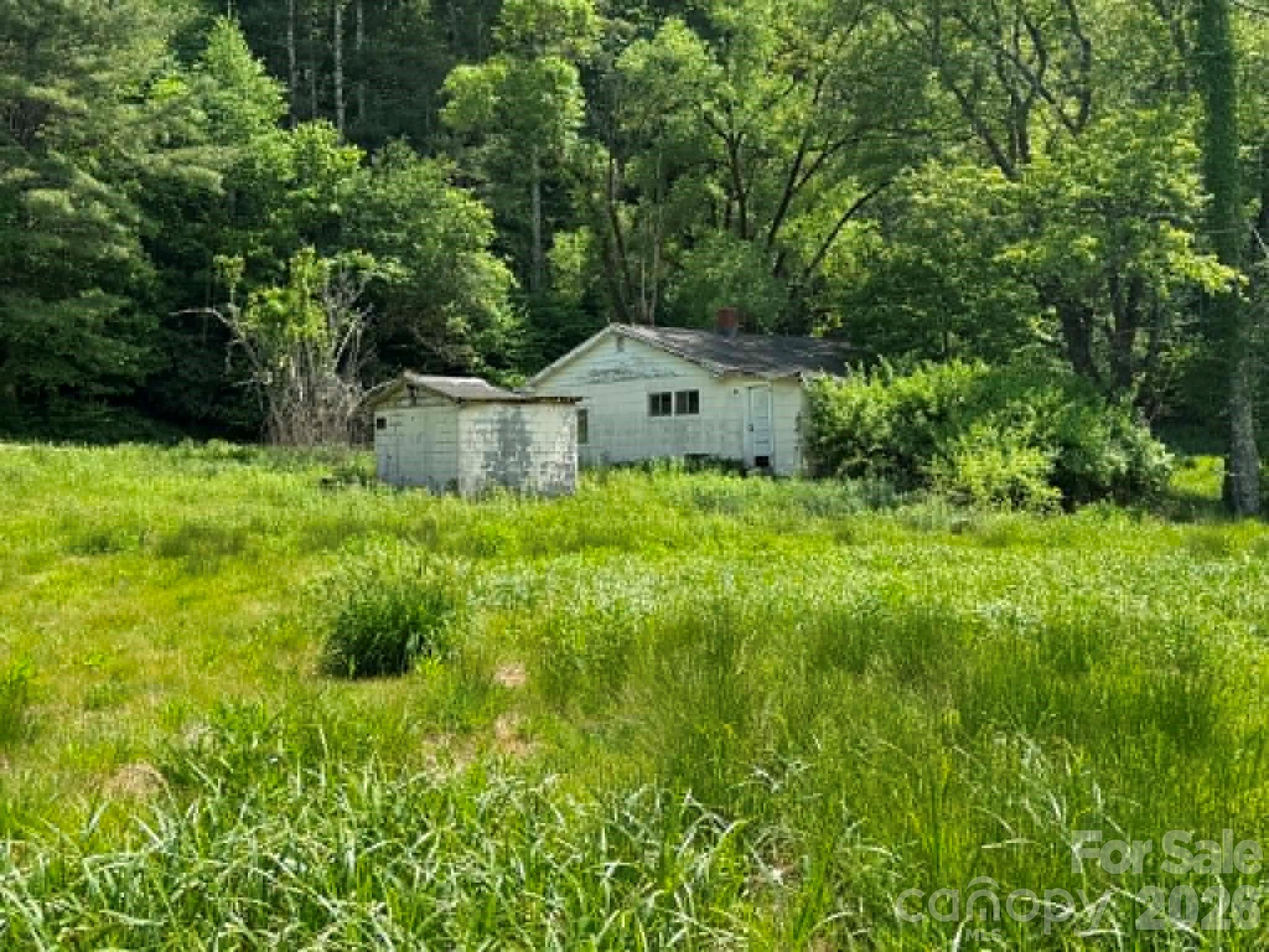 1298 Air Bellows Gap Road — Sparta