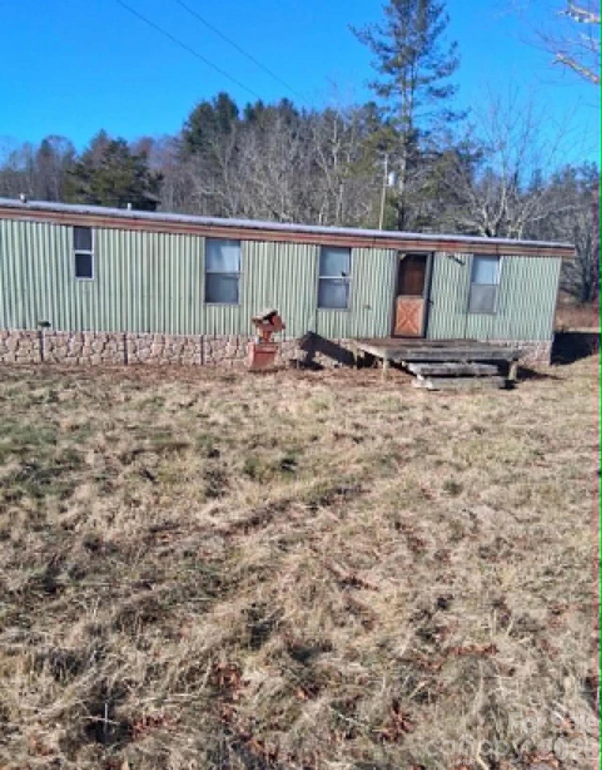 1298 Air Bellows Gap Road — Sparta