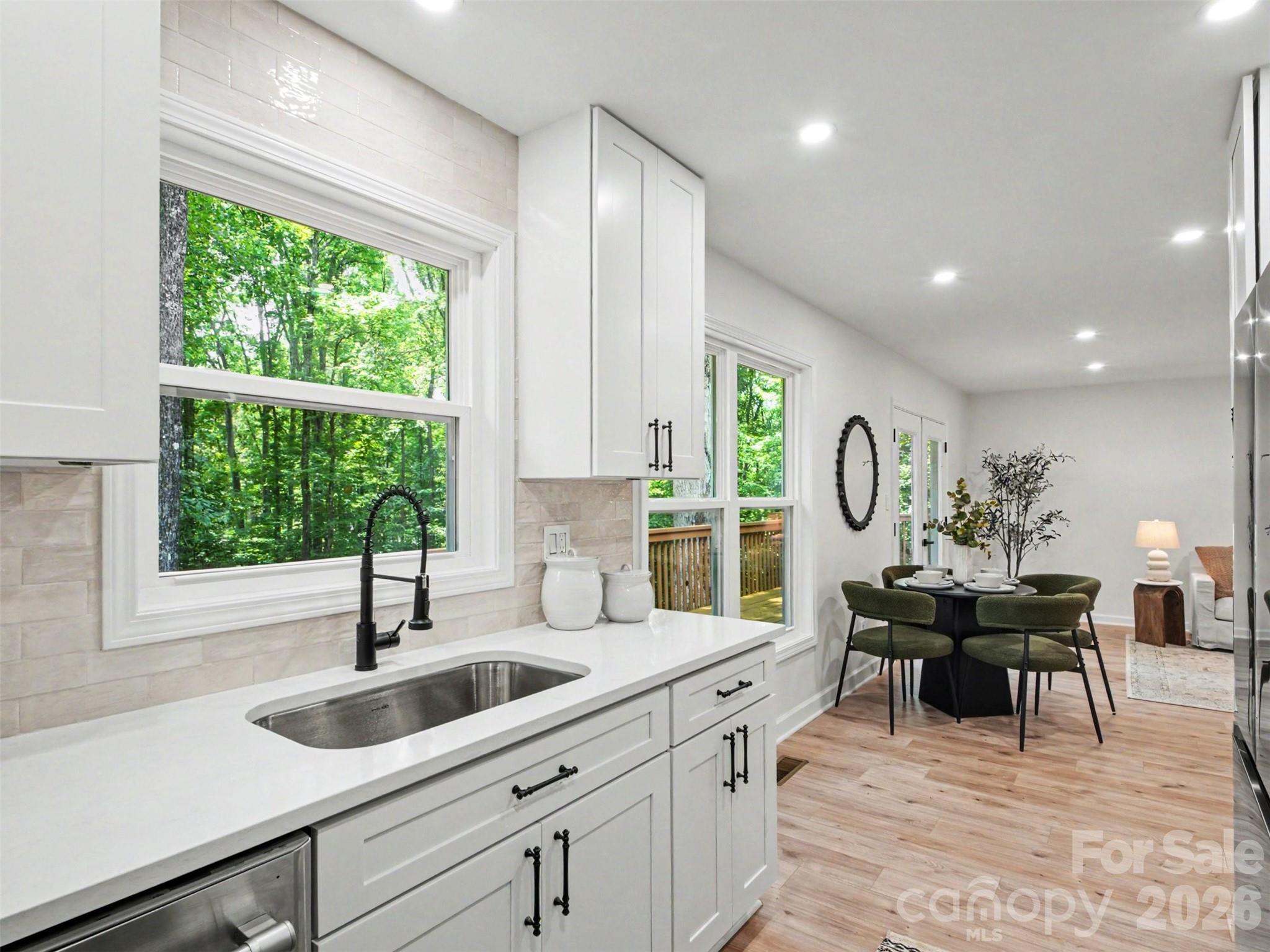 7382 Summit Drive — Denver