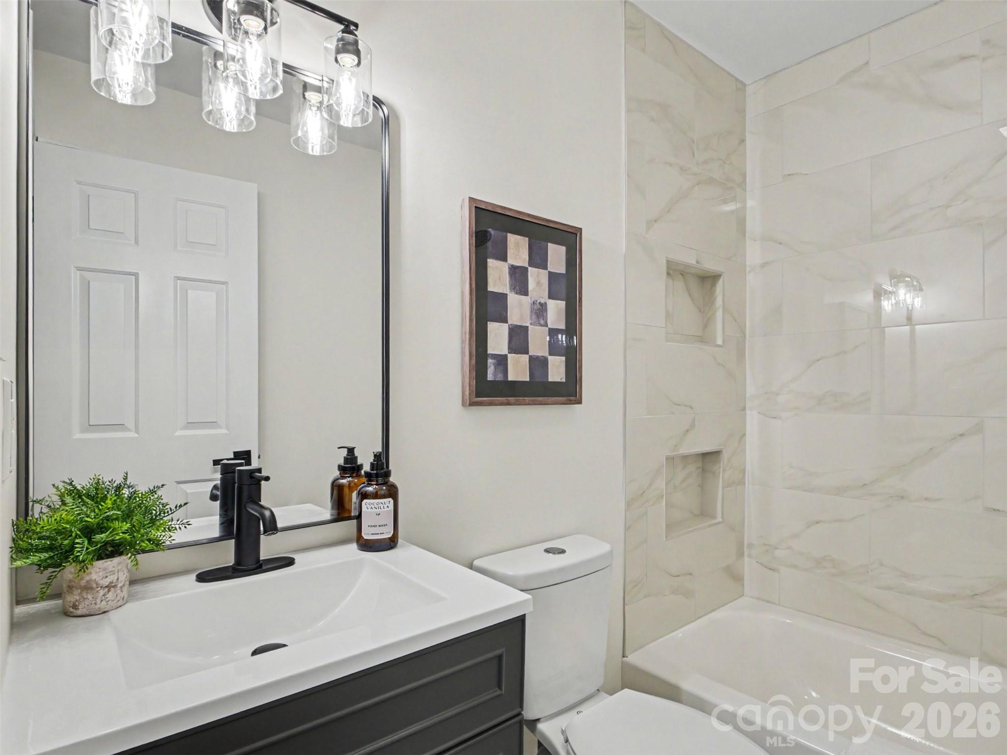 7382 Summit Drive — Denver