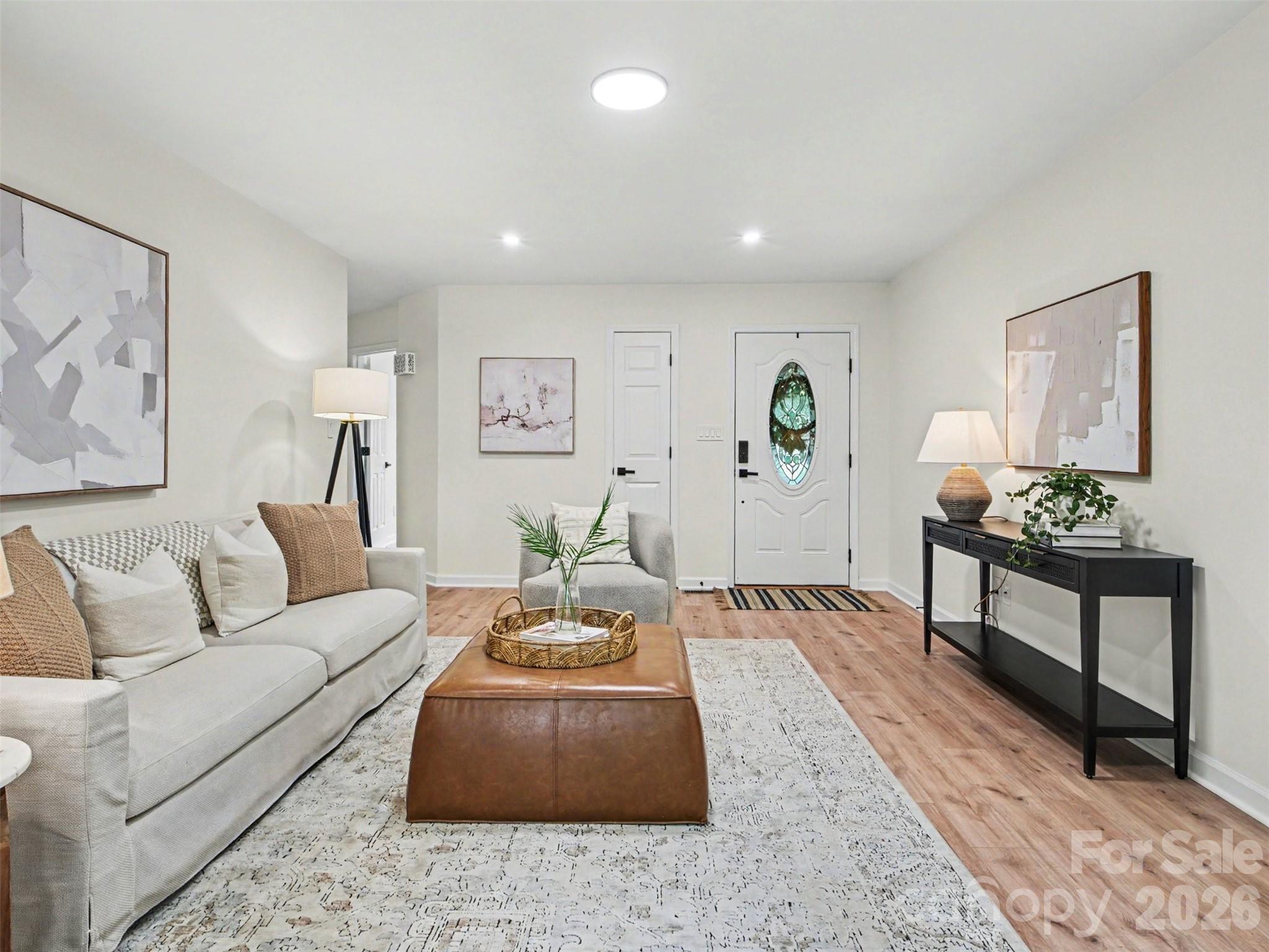7382 Summit Drive — Denver