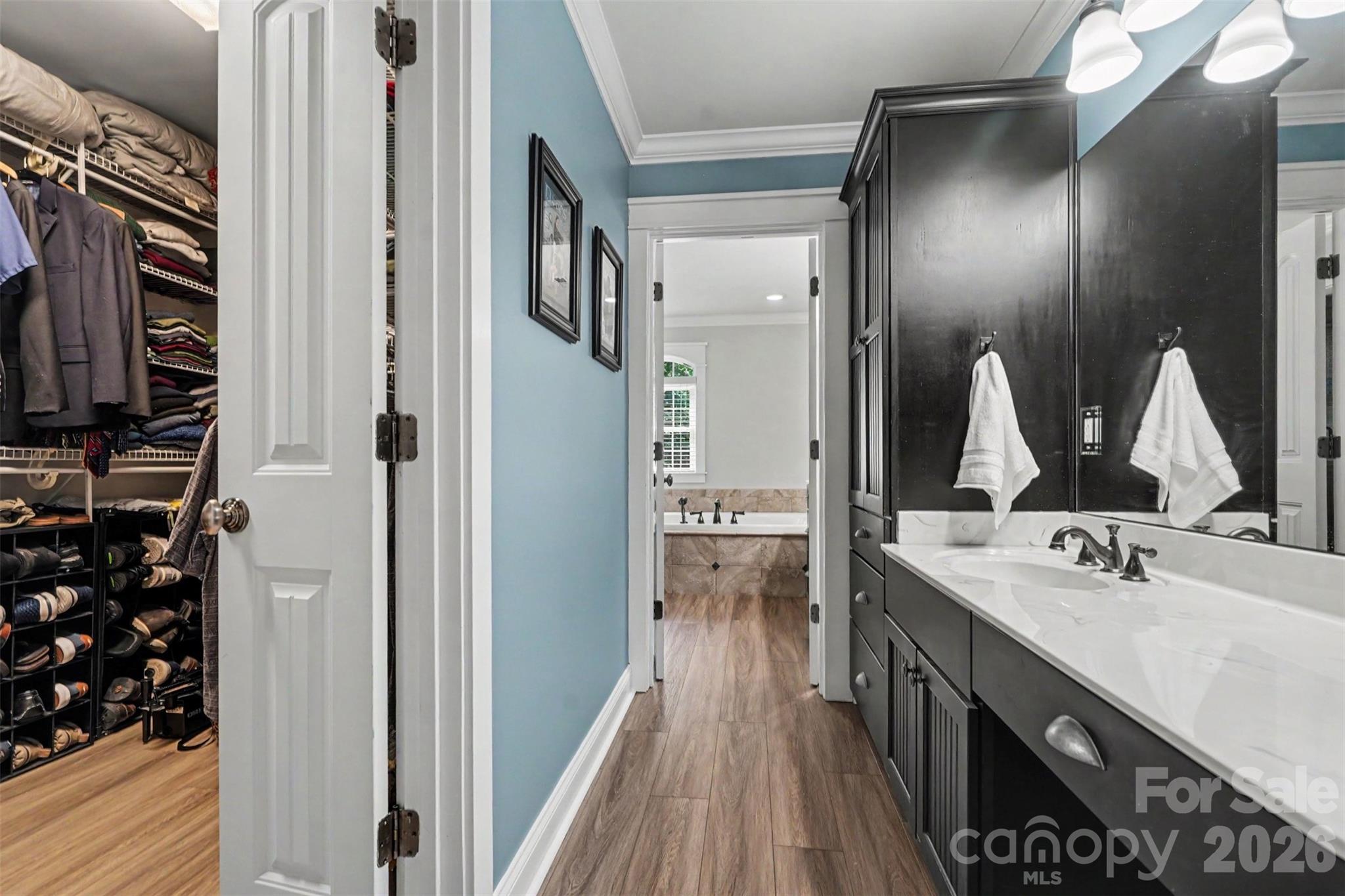 162 Twin Lakes Drive — Statesville