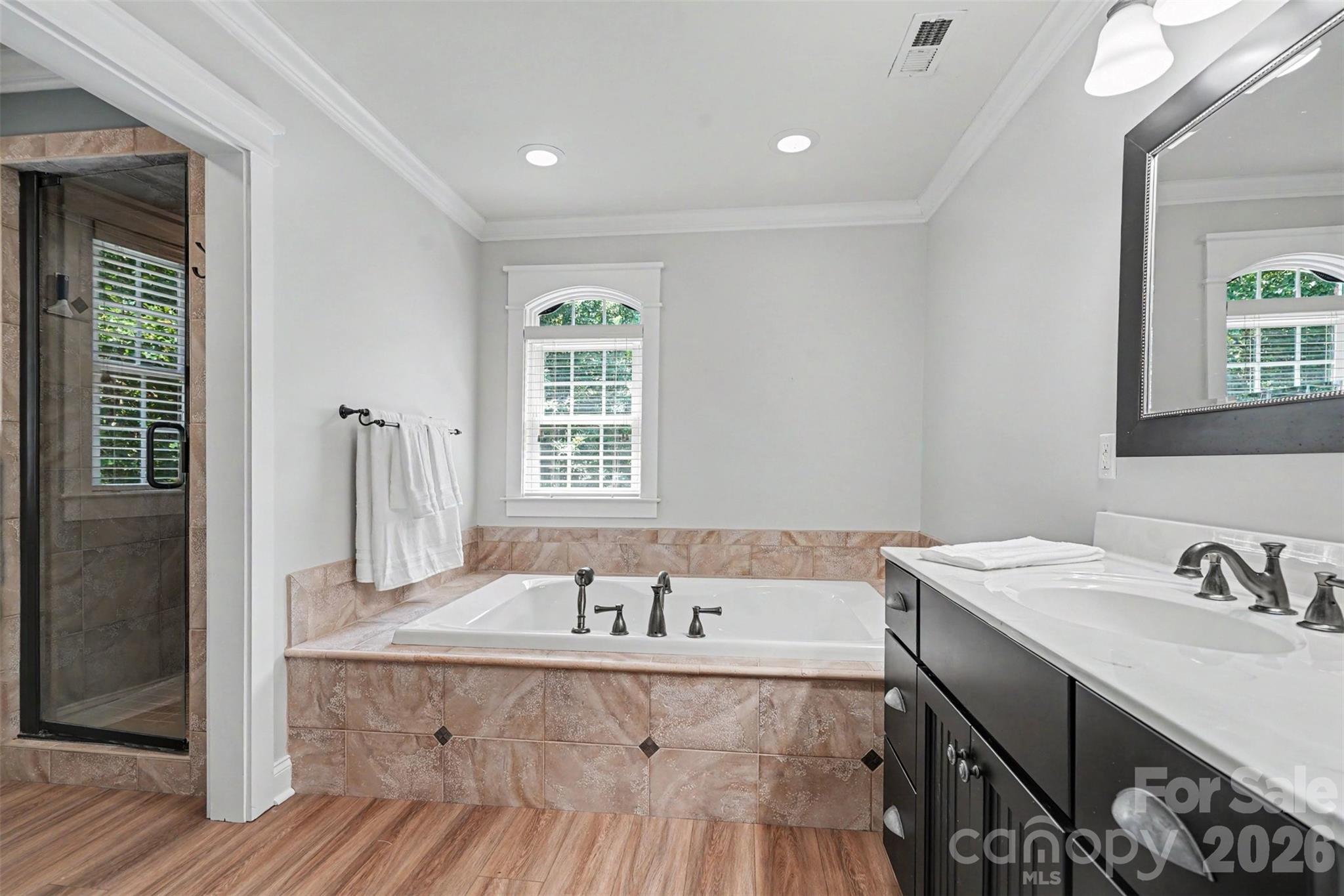 162 Twin Lakes Drive — Statesville