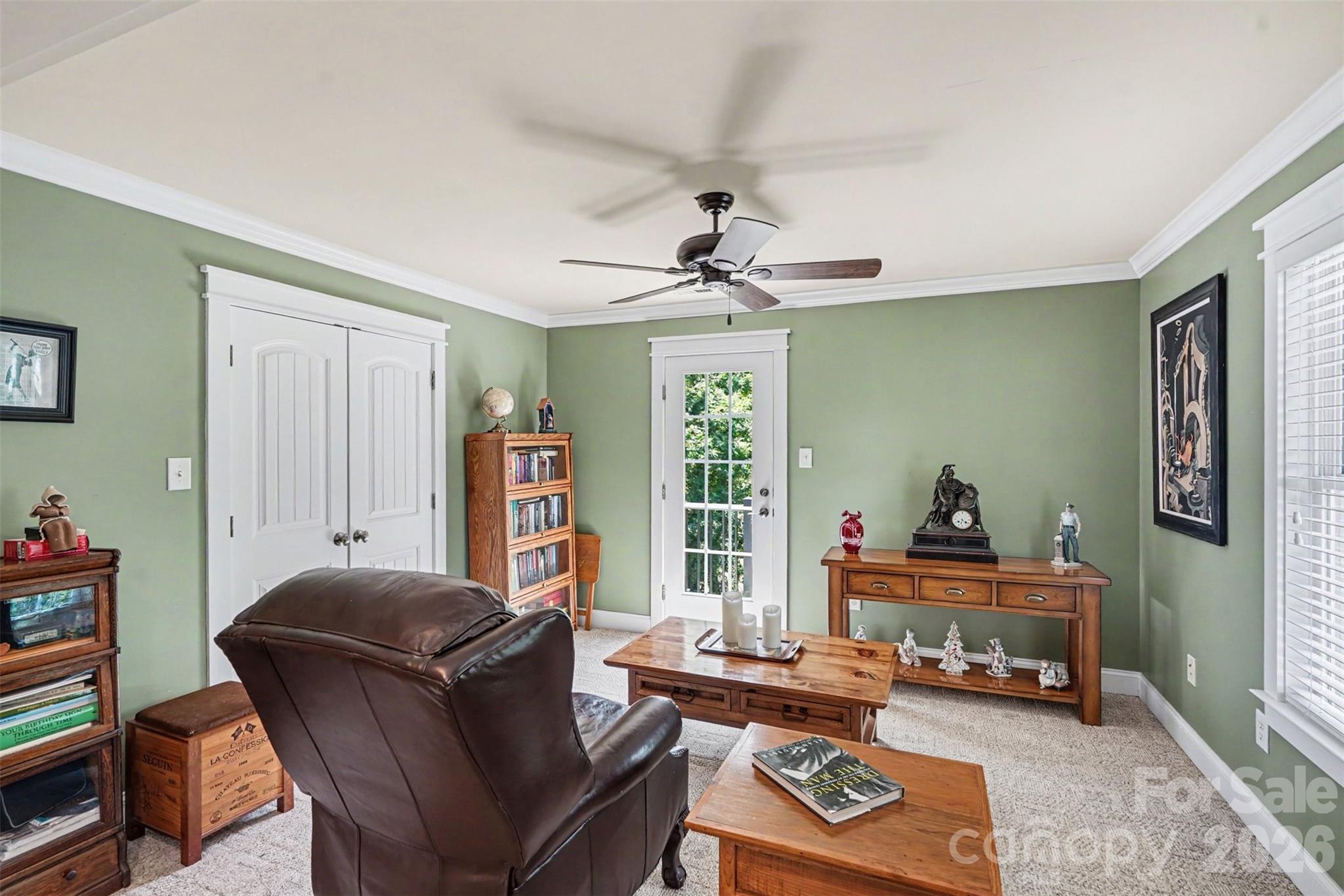 162 Twin Lakes Drive — Statesville