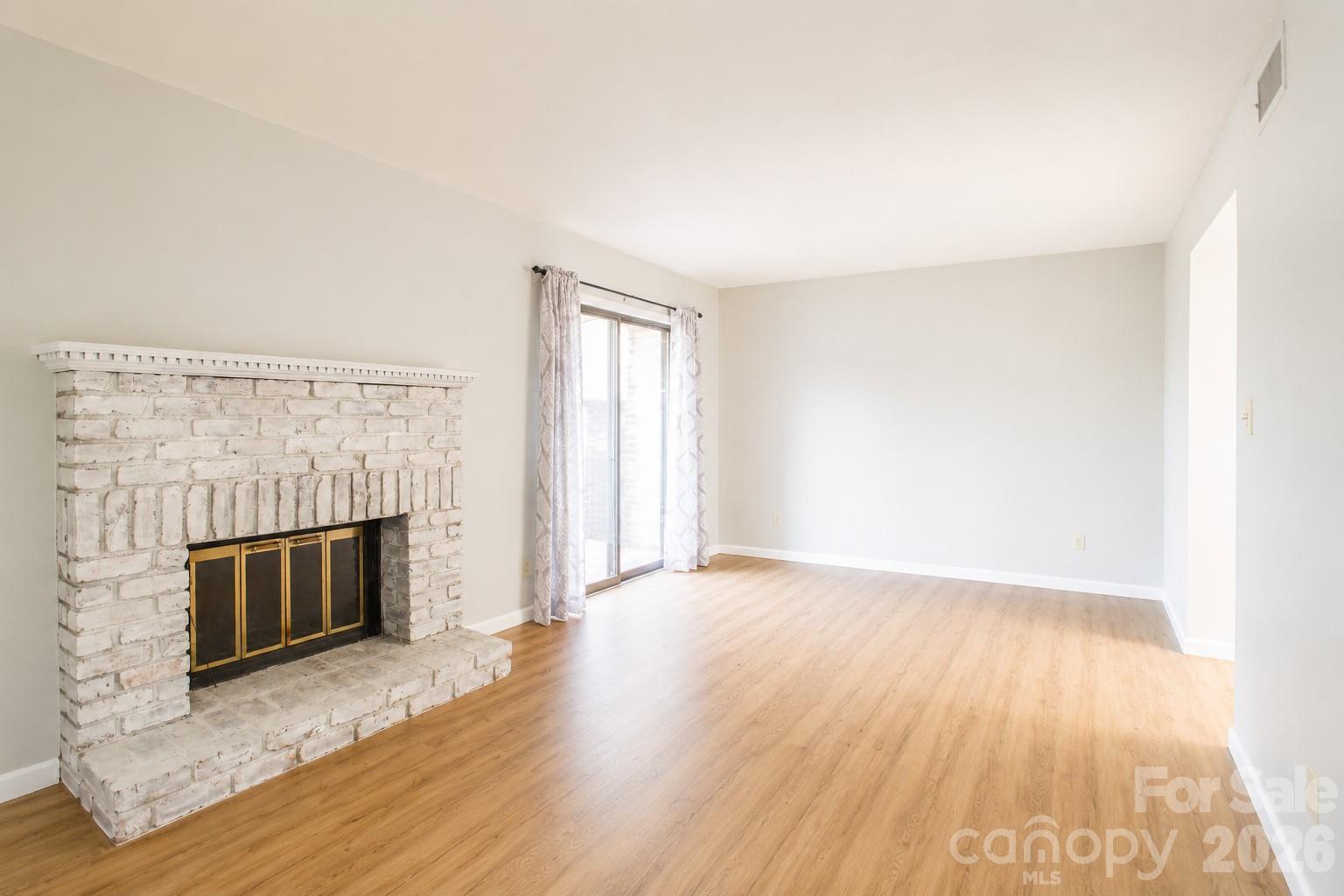 1330 5th Street NE #131 — Hickory