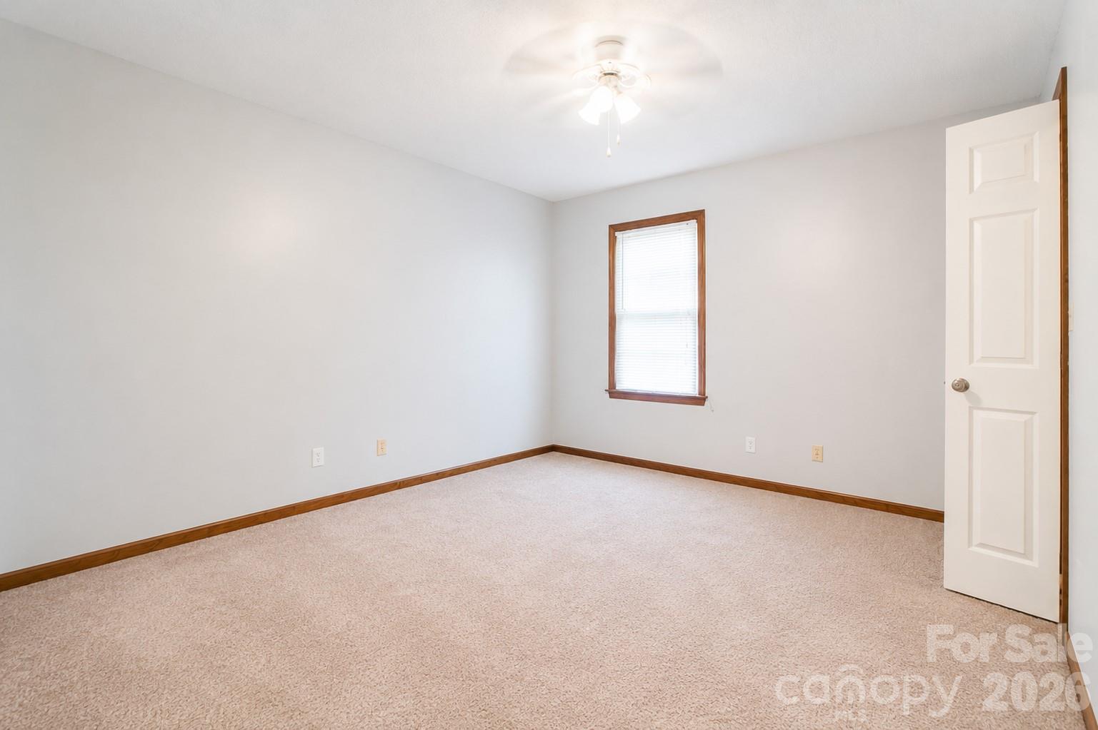 1330 5th Street NE #131 — Hickory