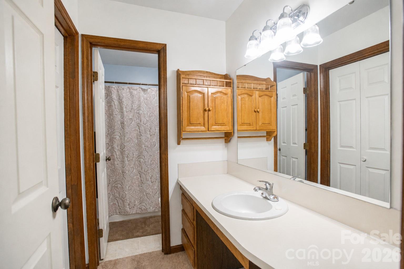 1330 5th Street NE #131 — Hickory