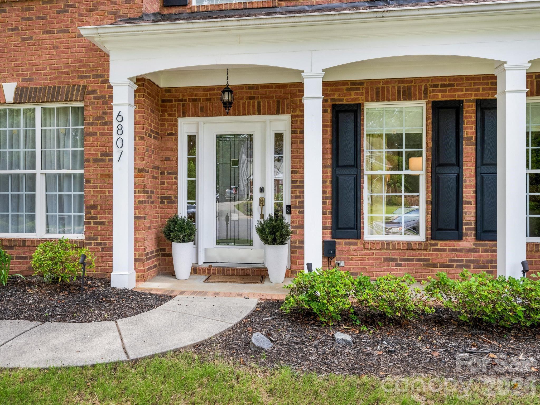 6807 Guinevere Drive — Charlotte