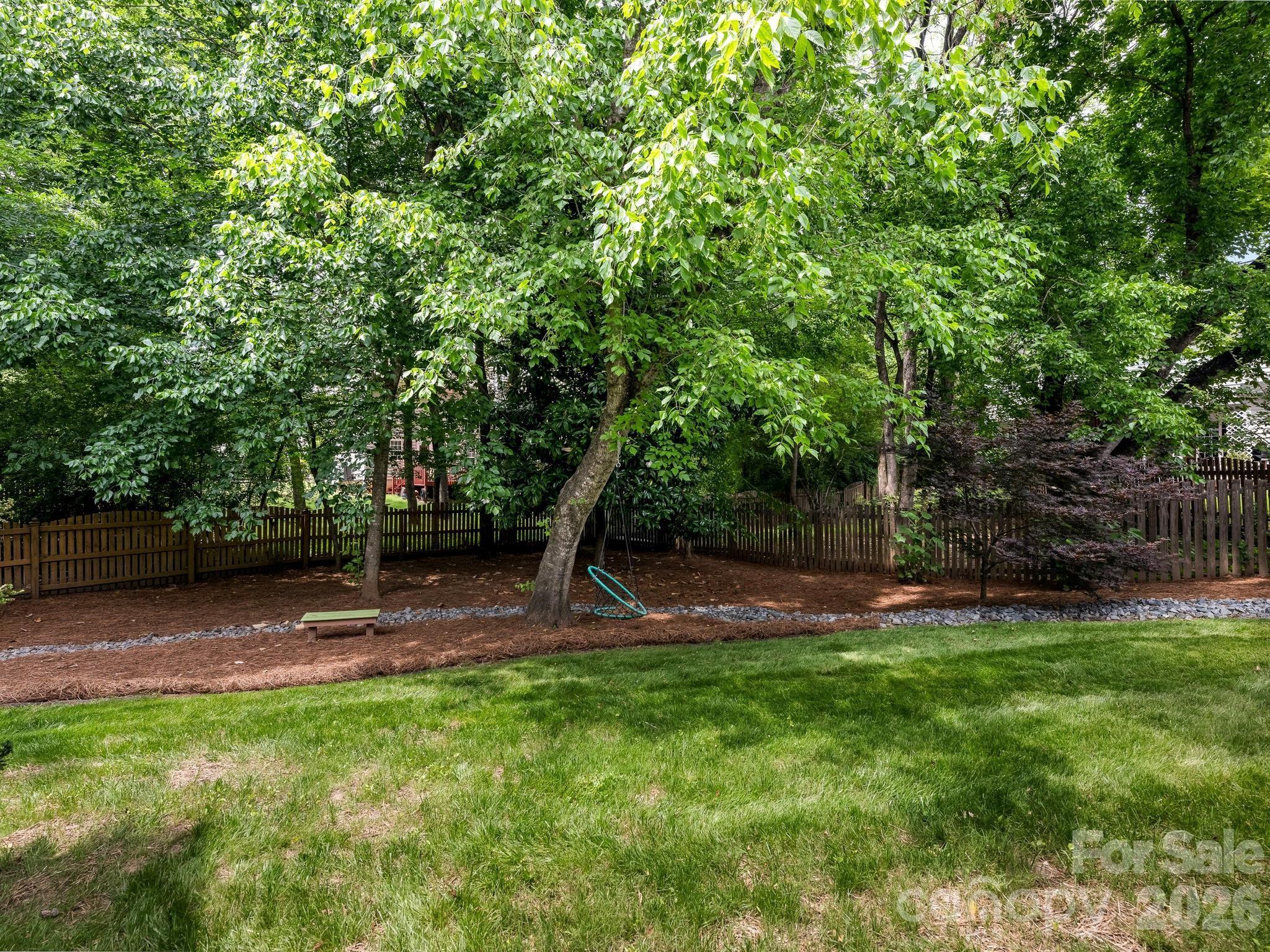 6807 Guinevere Drive — Charlotte