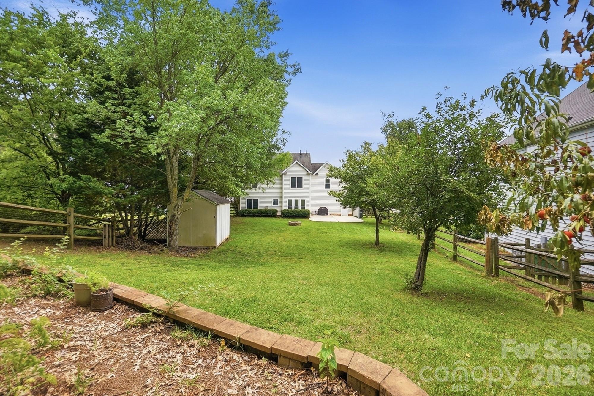 11323 Laurel View Drive — Charlotte