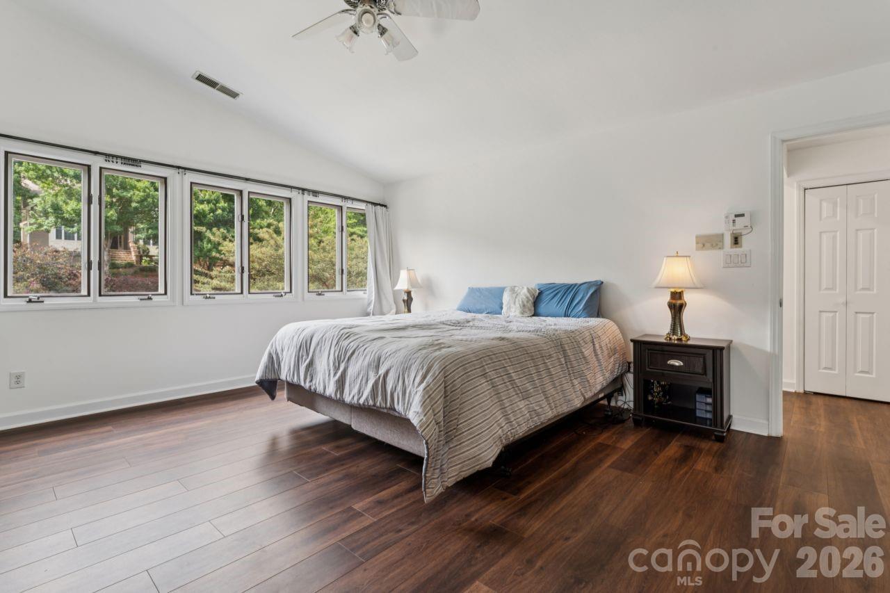 26049 Neptunes Landing — Tega Cay